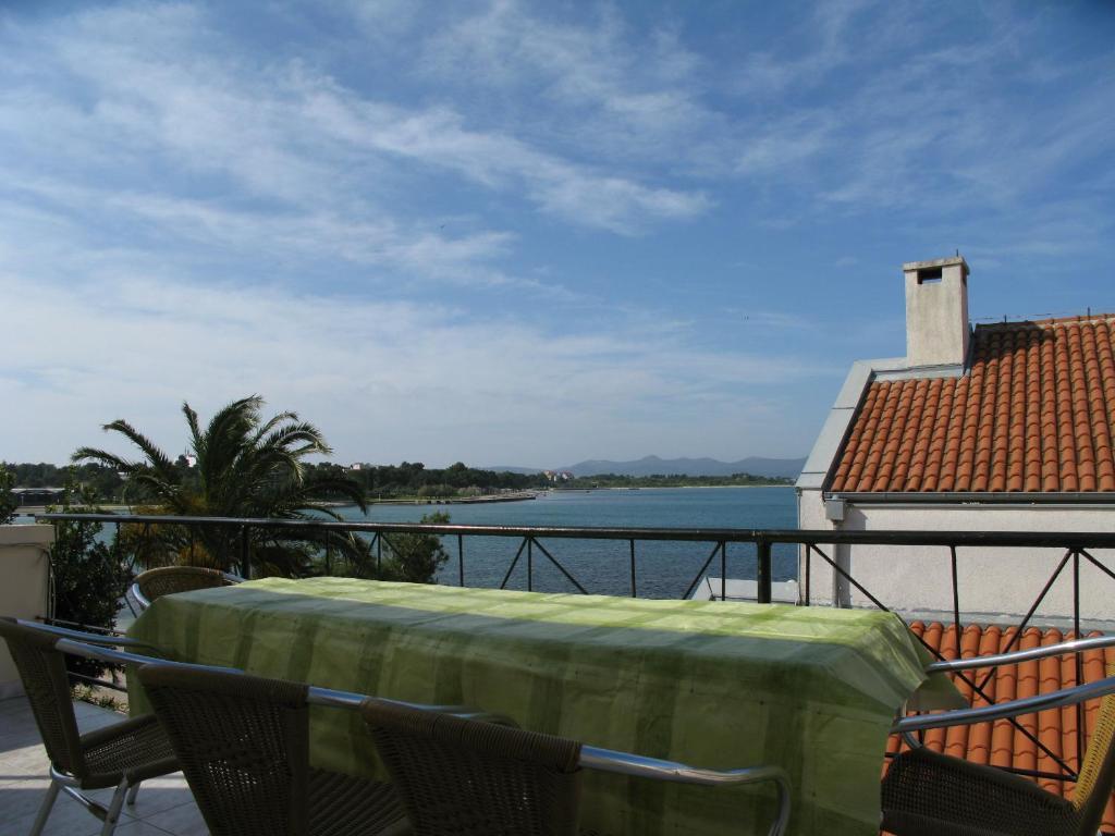 Apartments Anna Zadar Bagian luar foto